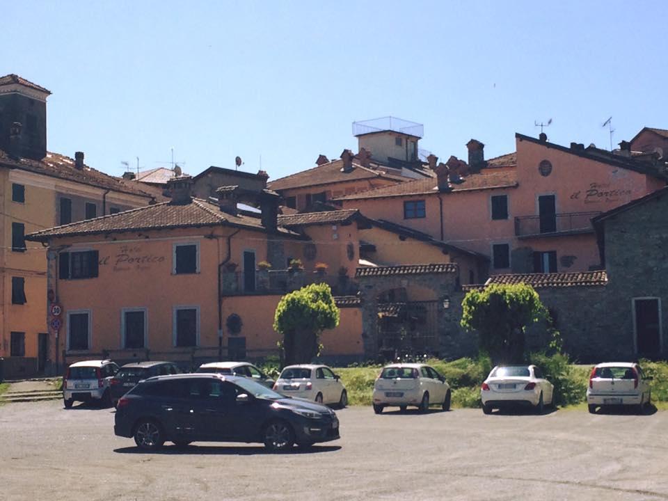 Il Portico Hotell Carrosio Eksteriør bilde