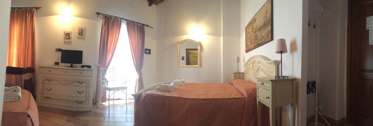 Il Portico Hotell Carrosio Eksteriør bilde